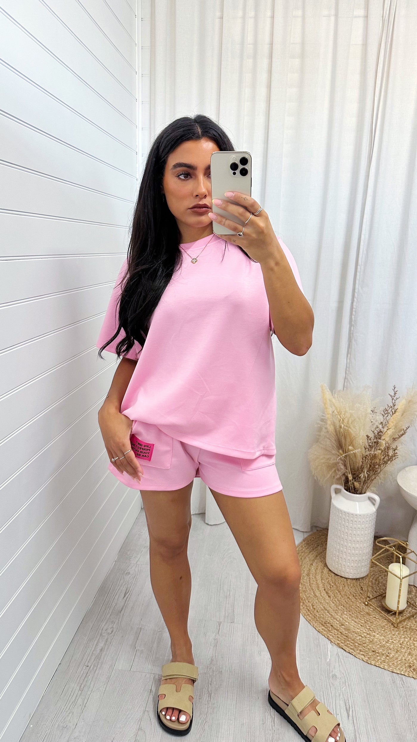 Graphic Badge Baggy T-Shirt and Shorts Co-Ord - PINK