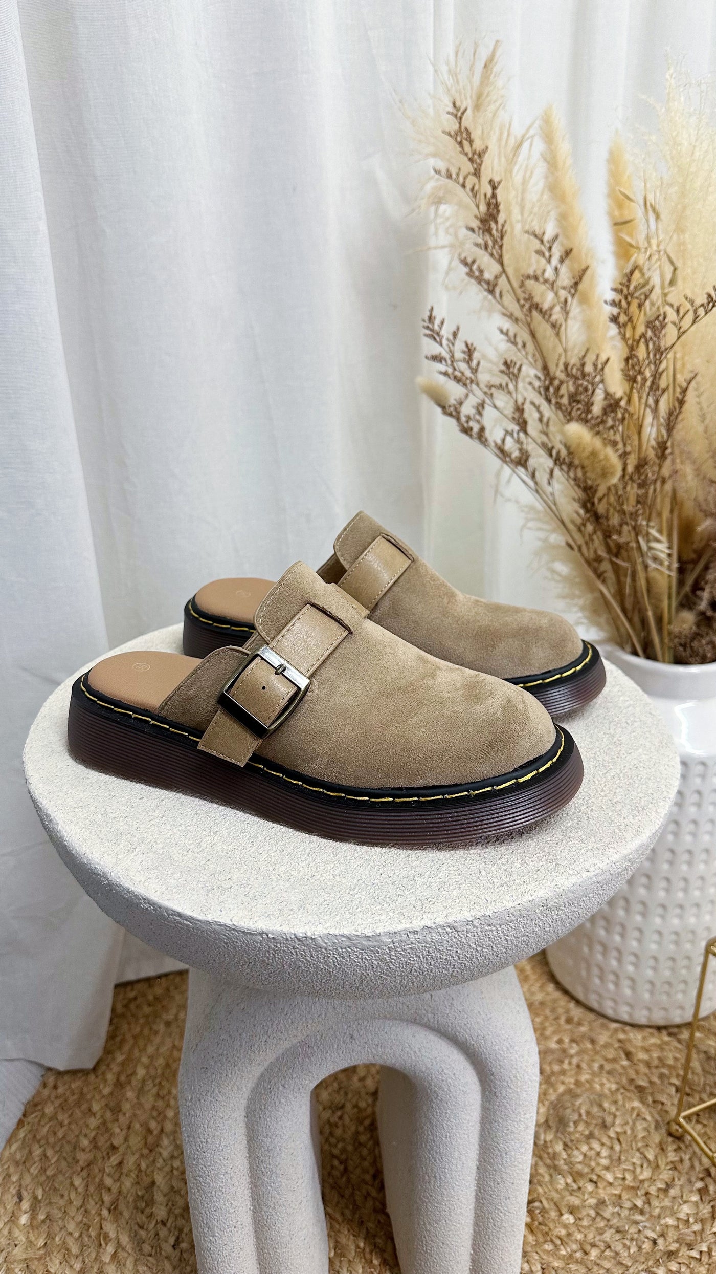 Chunky Gel Sole Mules - MOCHA