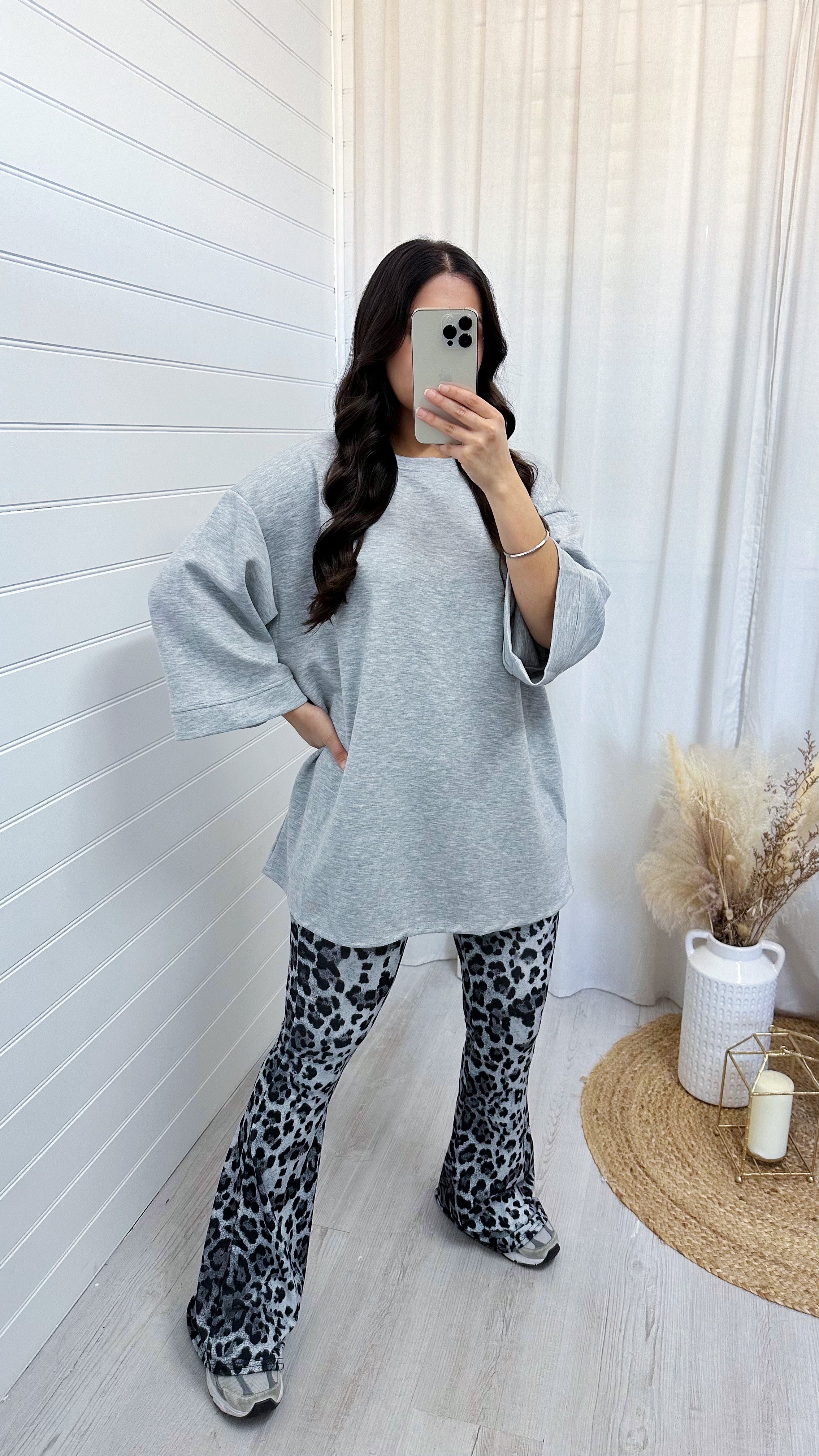 High Waisted Leopard Print Stretchy Flares - GREY