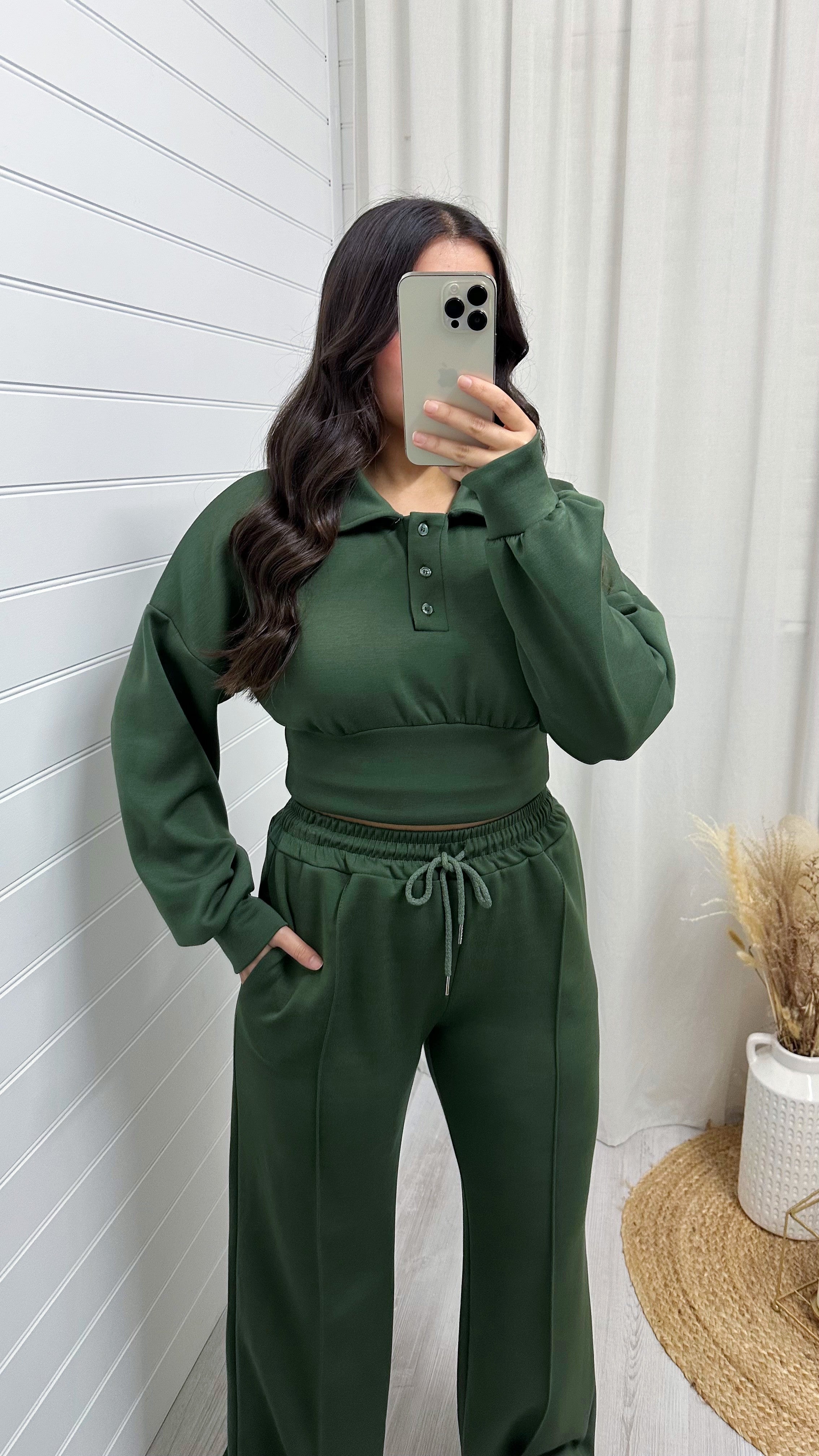 Cropped Shirt and Joggers Tracksuit - KHAKI