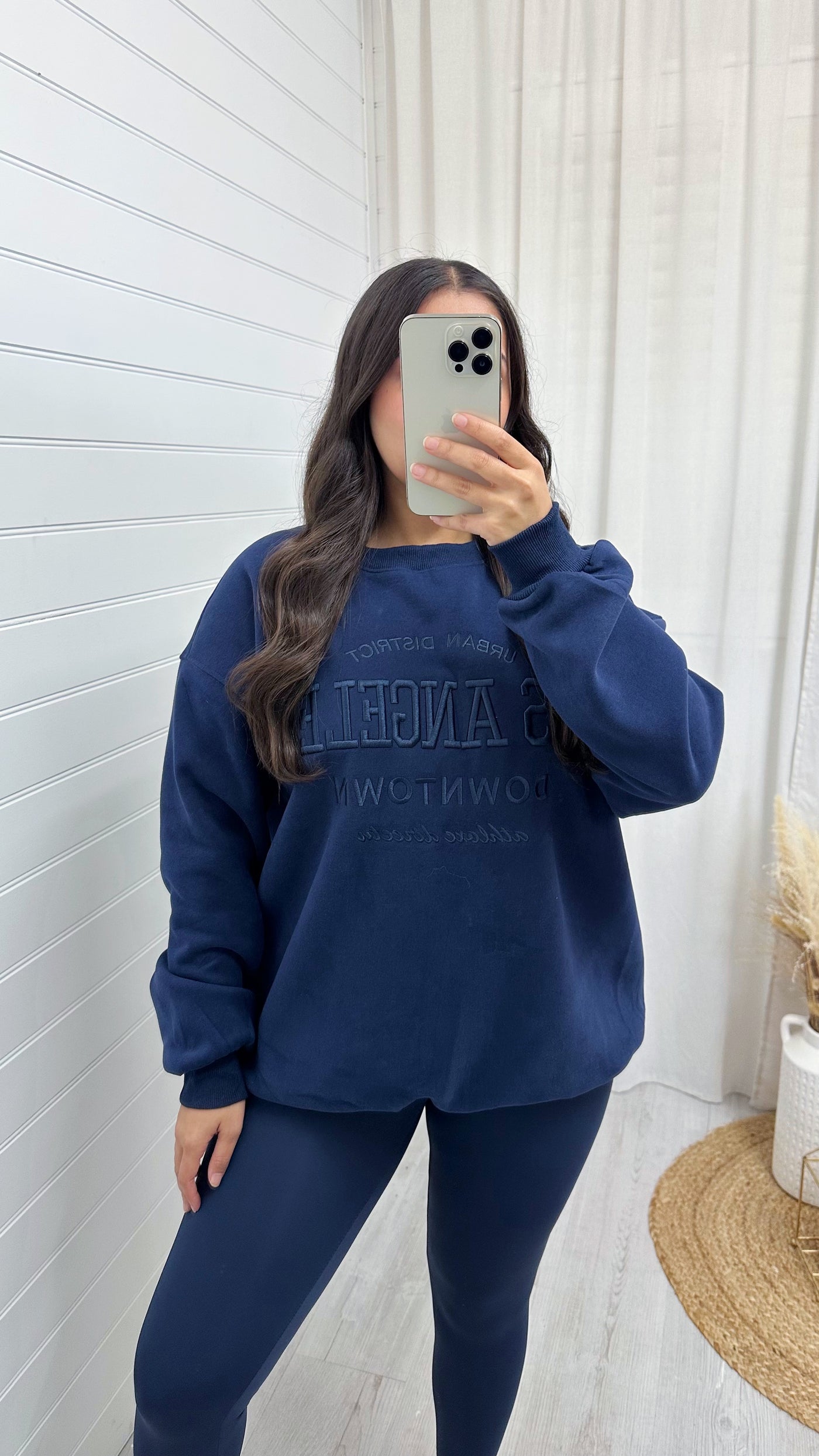 Los Angeles Embroidered Fleece Lined Sweatshirt - NAVY