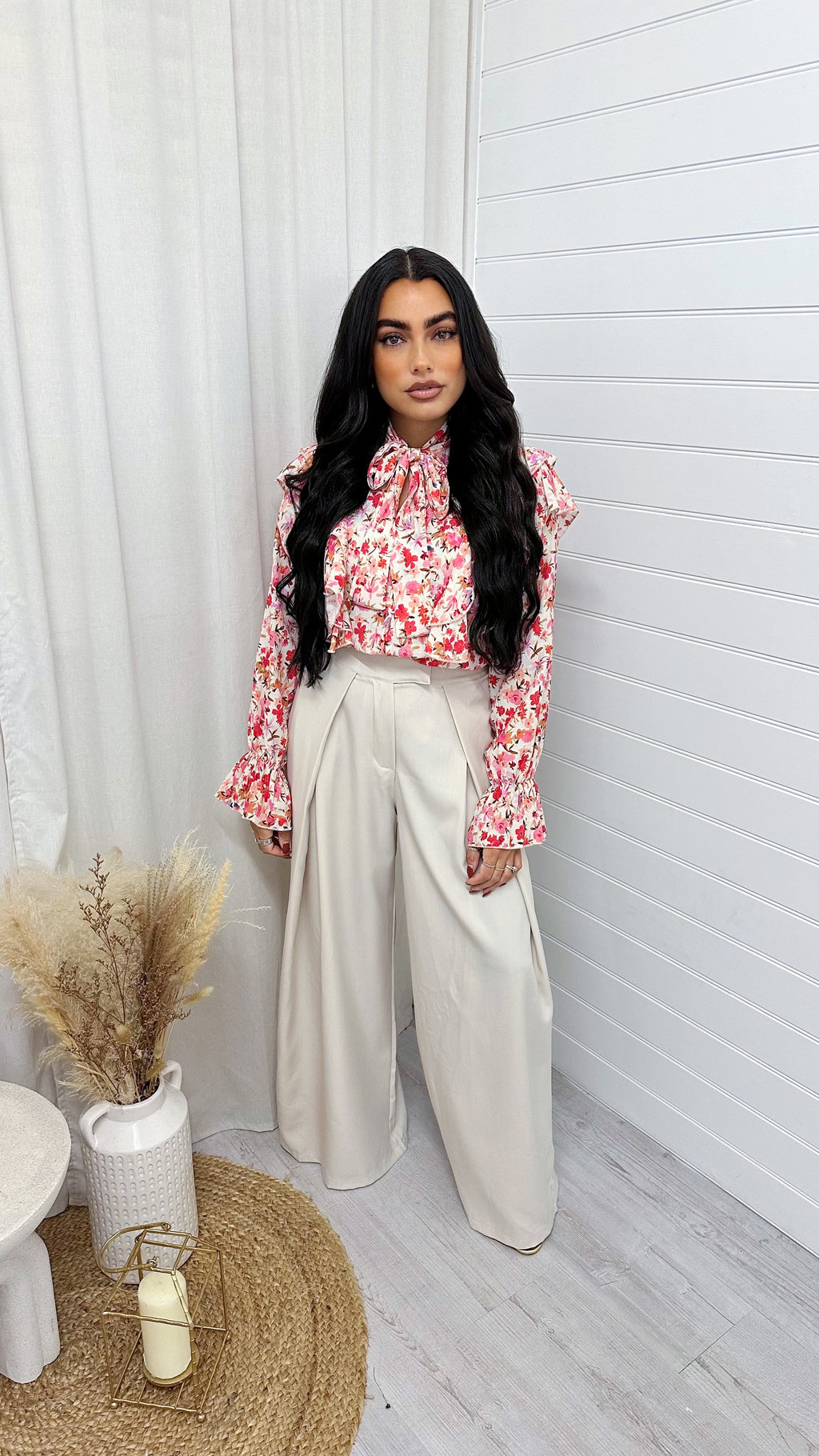 Wide Leg Pleat Detail Trousers - BEIGE