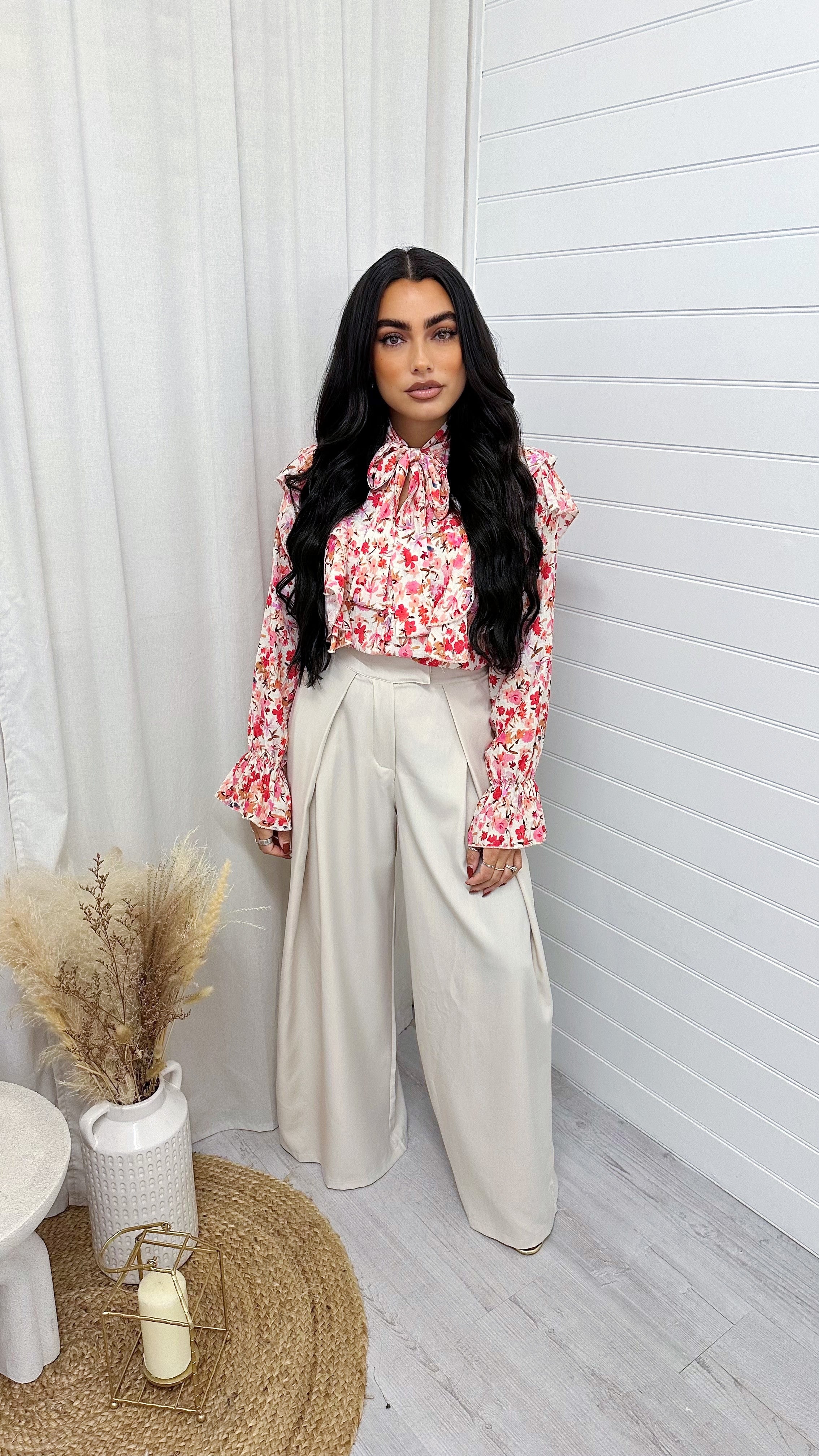 Wide Leg Pleat Detail Trousers - BEIGE