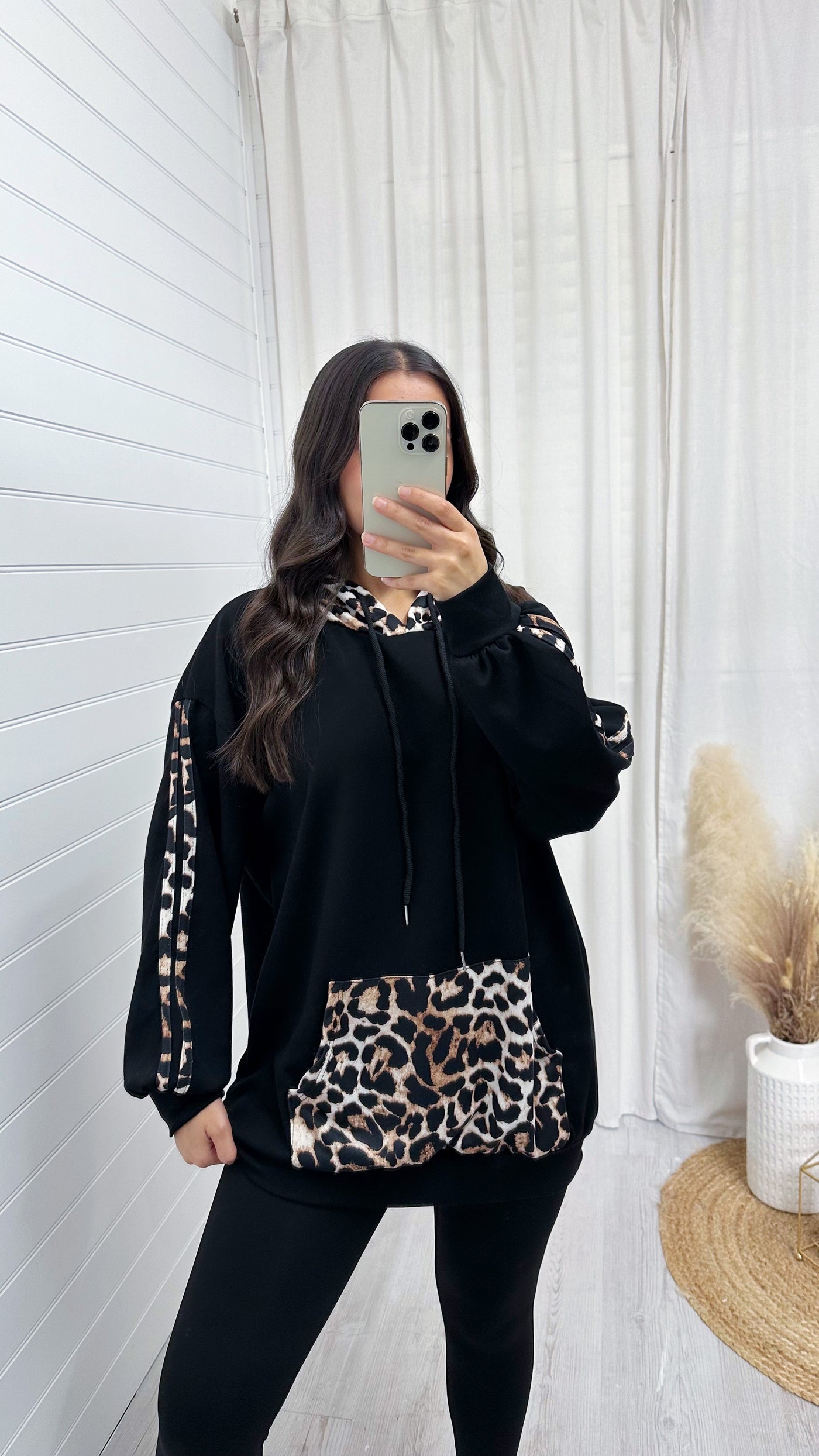 Oversized Leopard Contrast Hoodie - BLACK