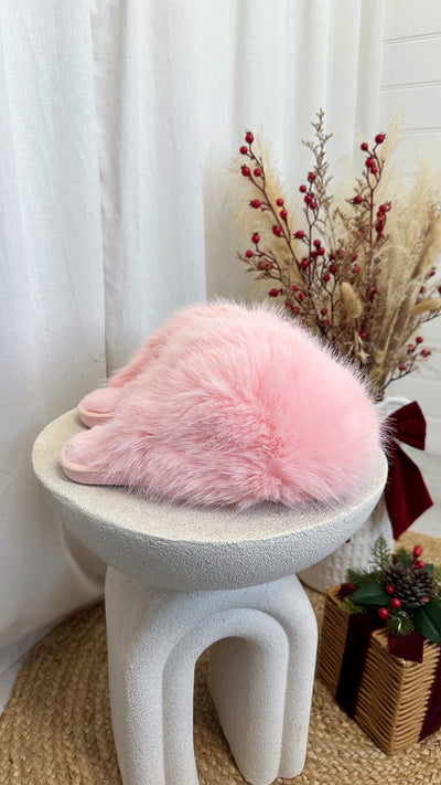 Mega Fluffy Faux Fur Slippers - BABY PINK