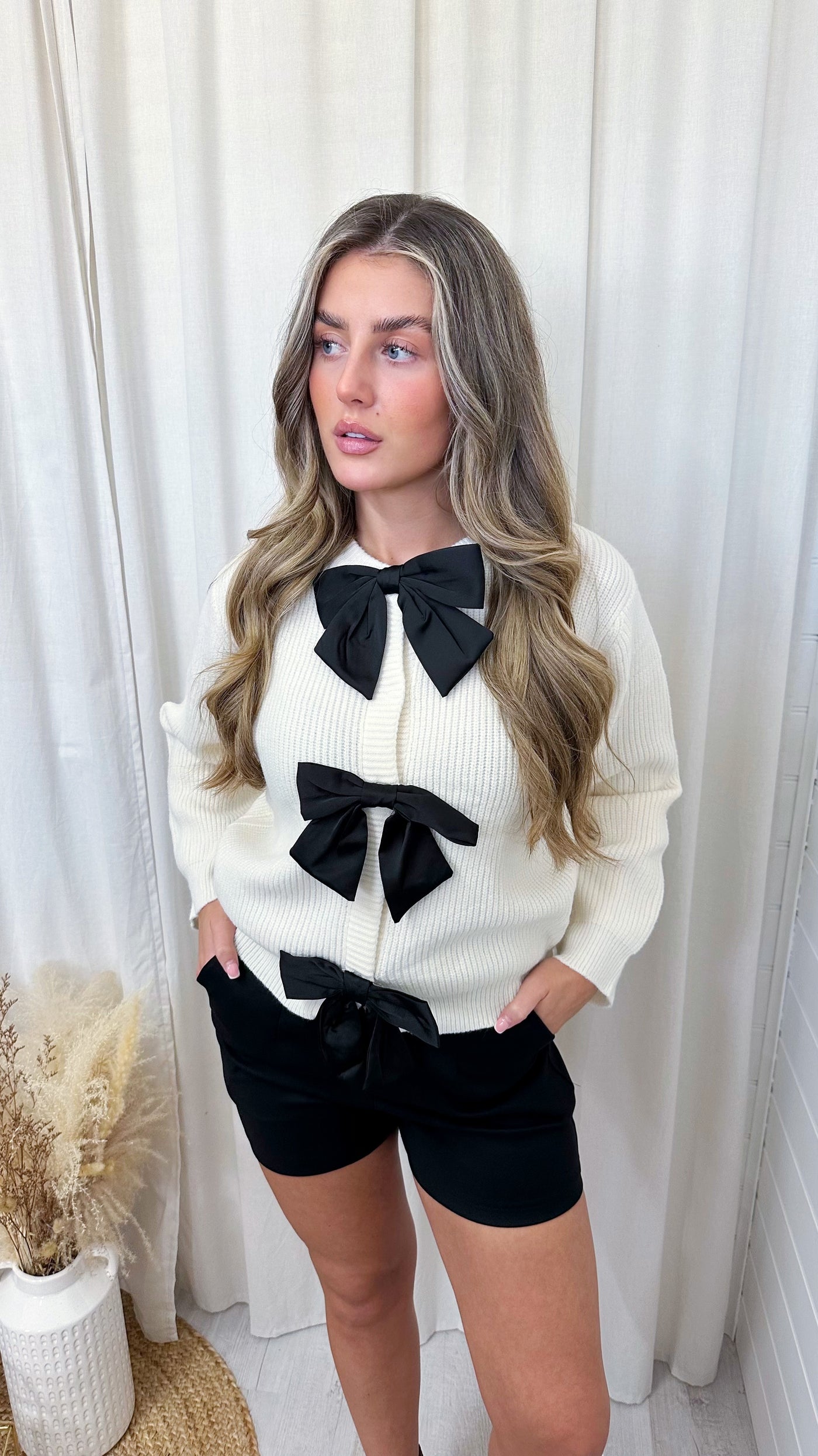 Woollen Mini Bow Cardigan - CREAM