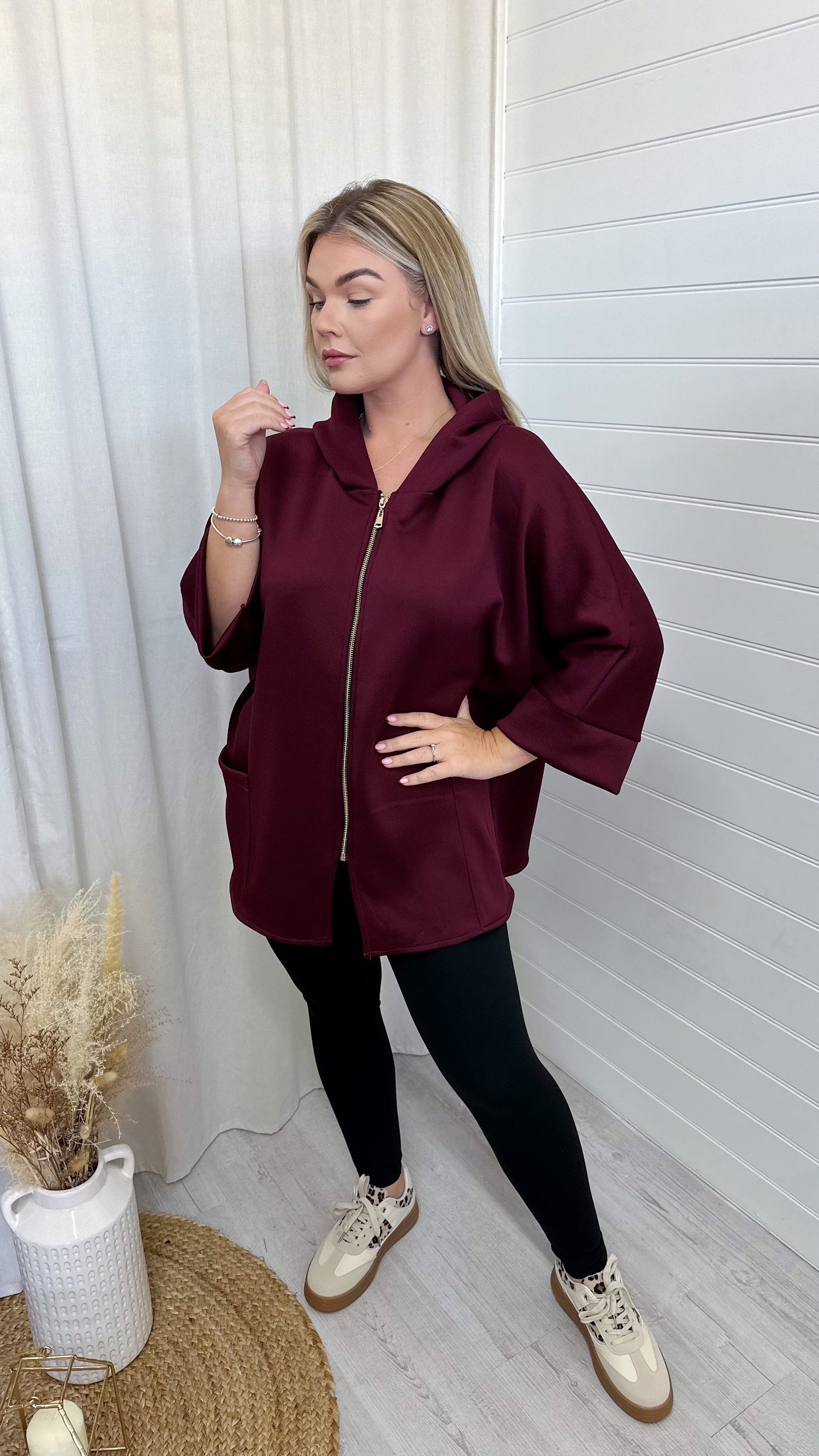 Textured Lightweight Hooded Jacket - WINE