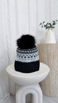 Knitted Bobble Hat - BLACK
