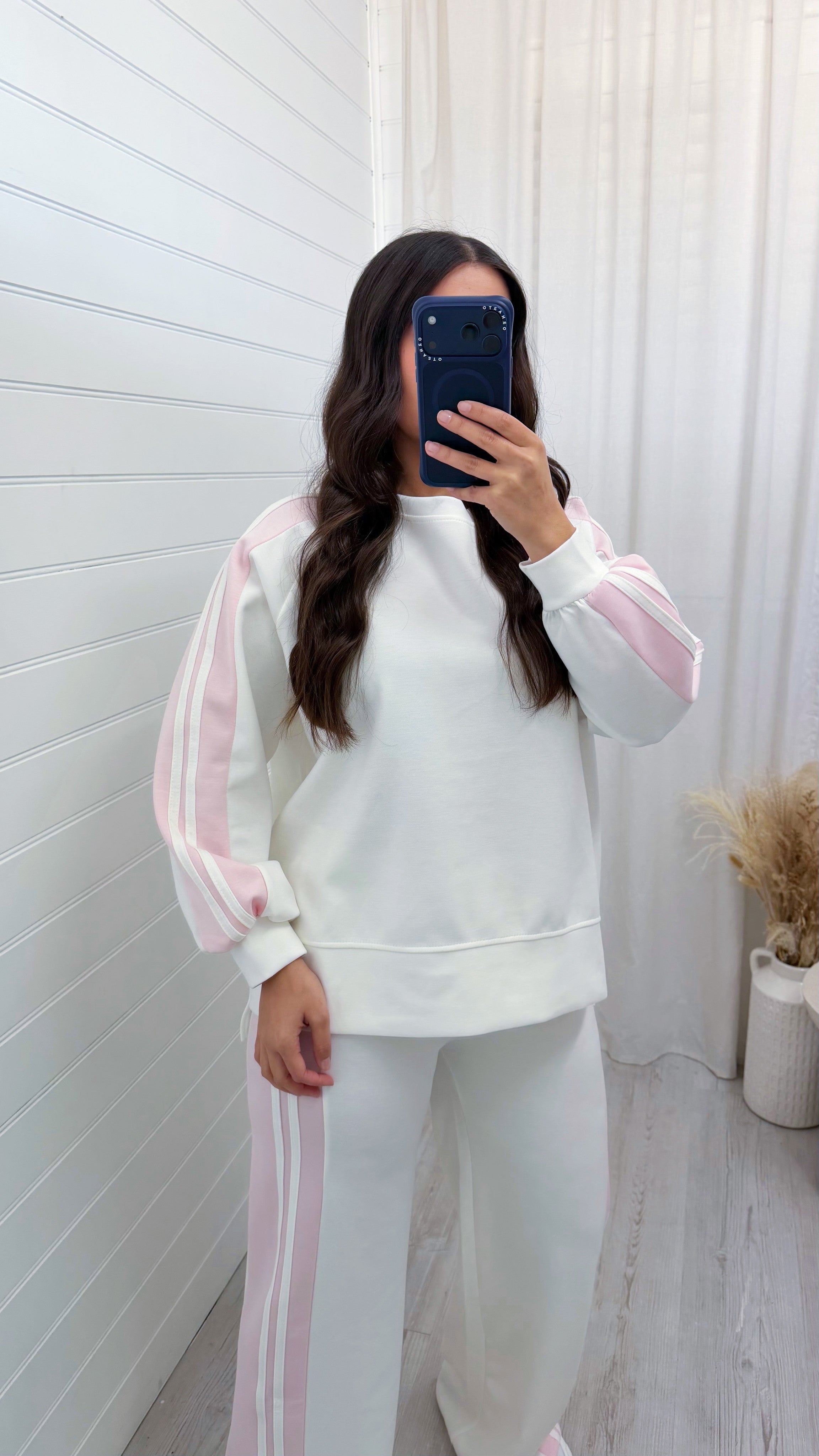 Chunky Stripe Sweatshirt and Joggers Tracksuit - WHITE