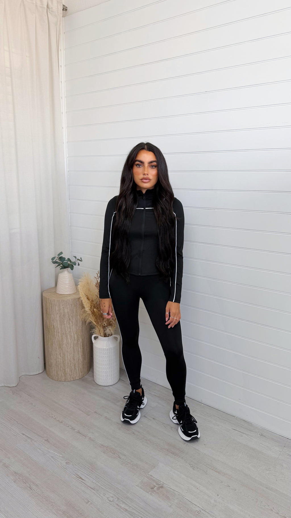 Piped Jacket and Leggings Activewear Set - BLACK