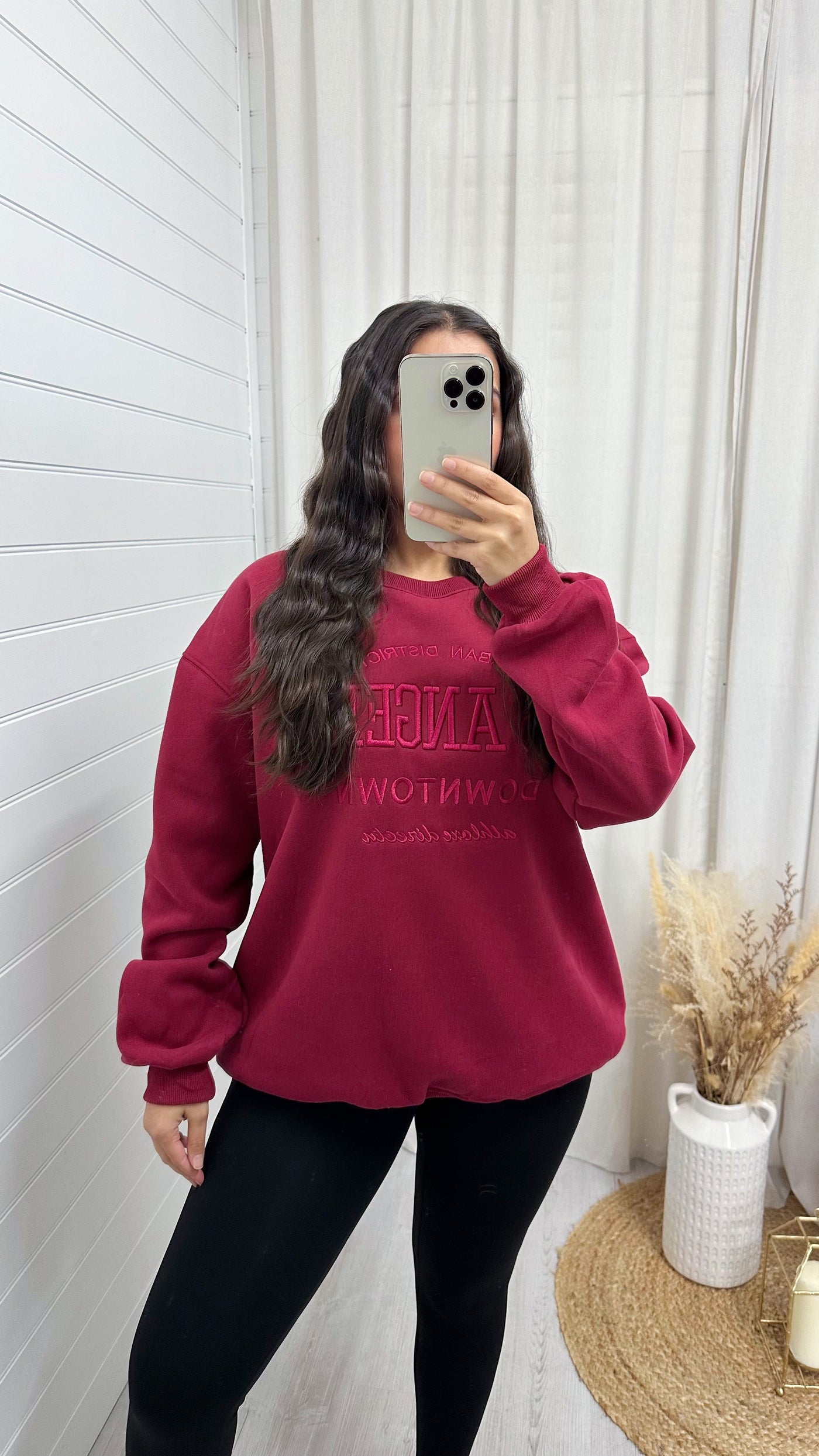 Los Angeles Embroidered Fleece Lined Sweatshirt - RED