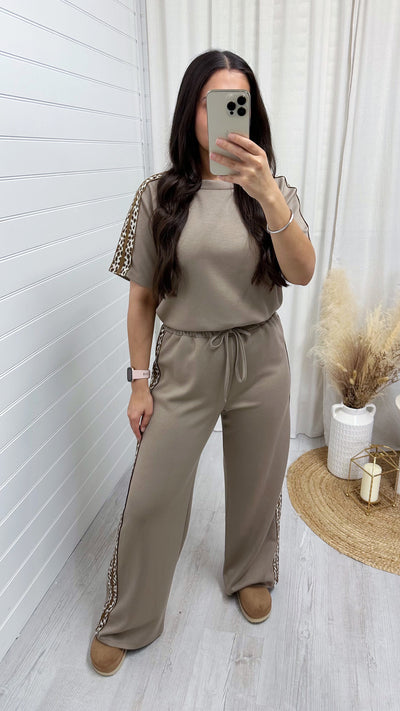 Leopard Trim Plain T-Shirt and Joggers Co-Ord - MOCHA