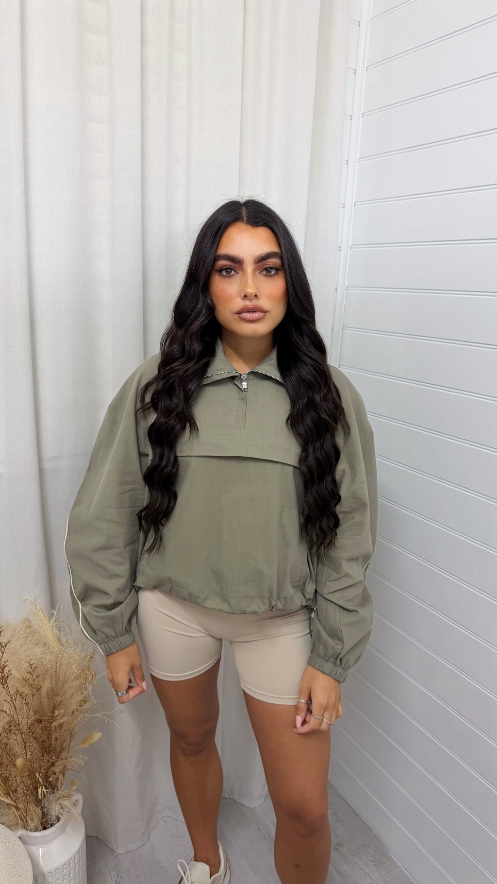 Piped Half Zip Windbreaker - KHAKI
