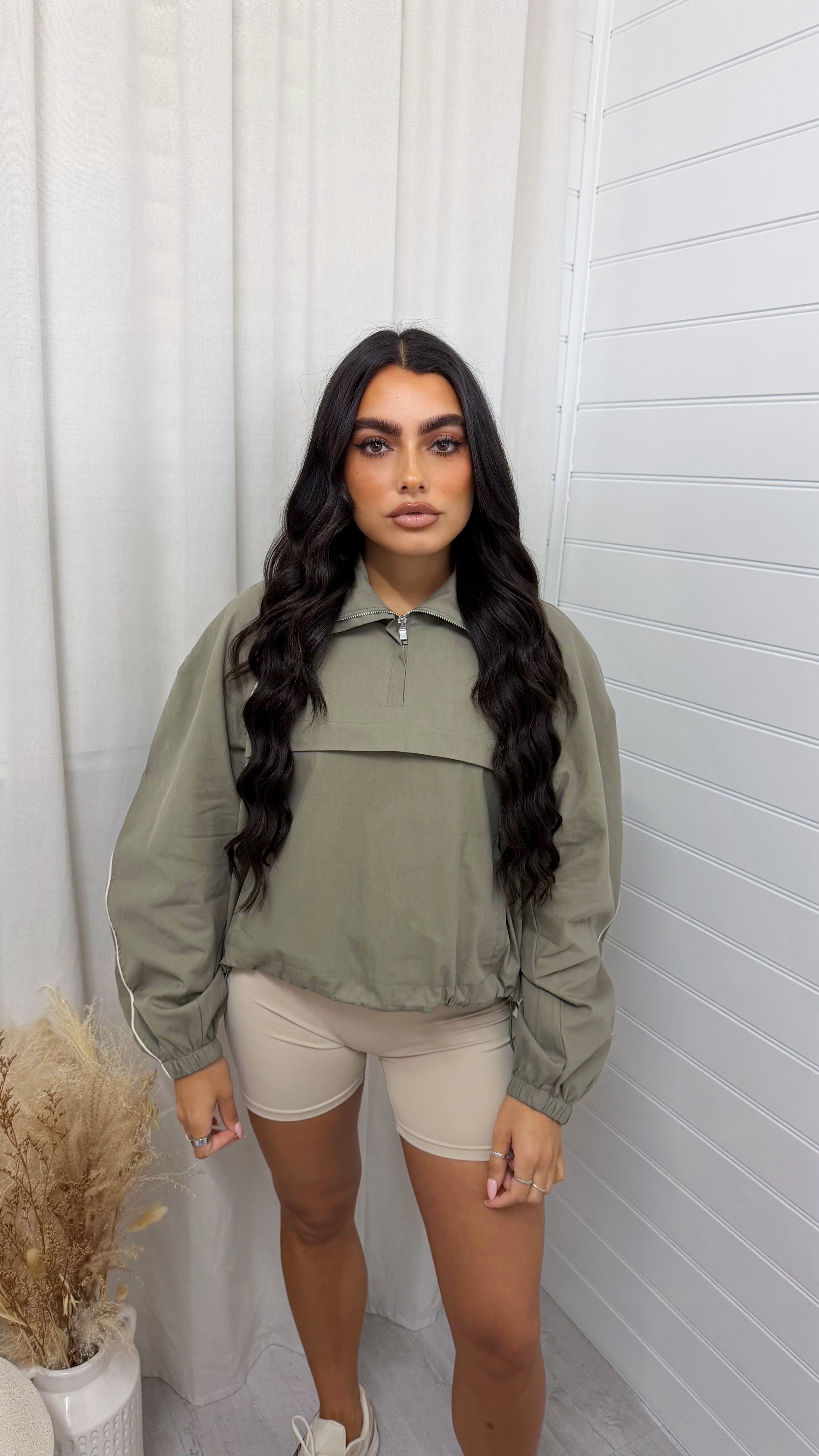 Piped Half Zip Windbreaker - KHAKI