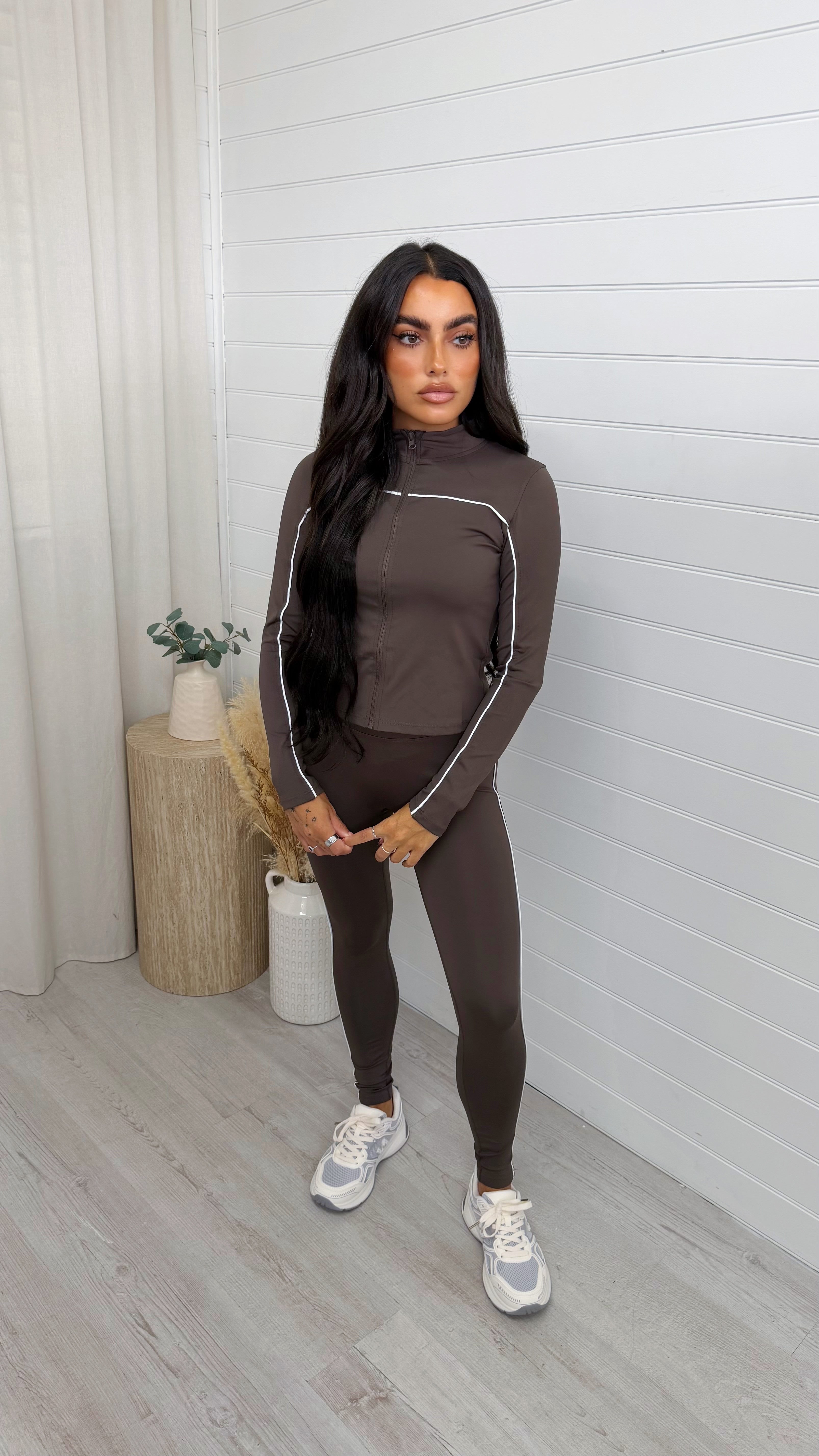 Piped Jacket and Leggings Activewear Set - BROWN