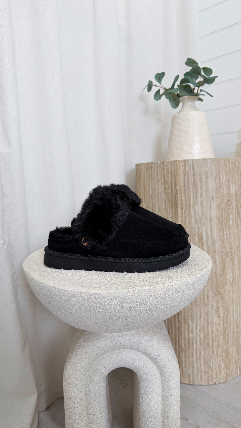 Faux Fur Strap Mule - BLACK
