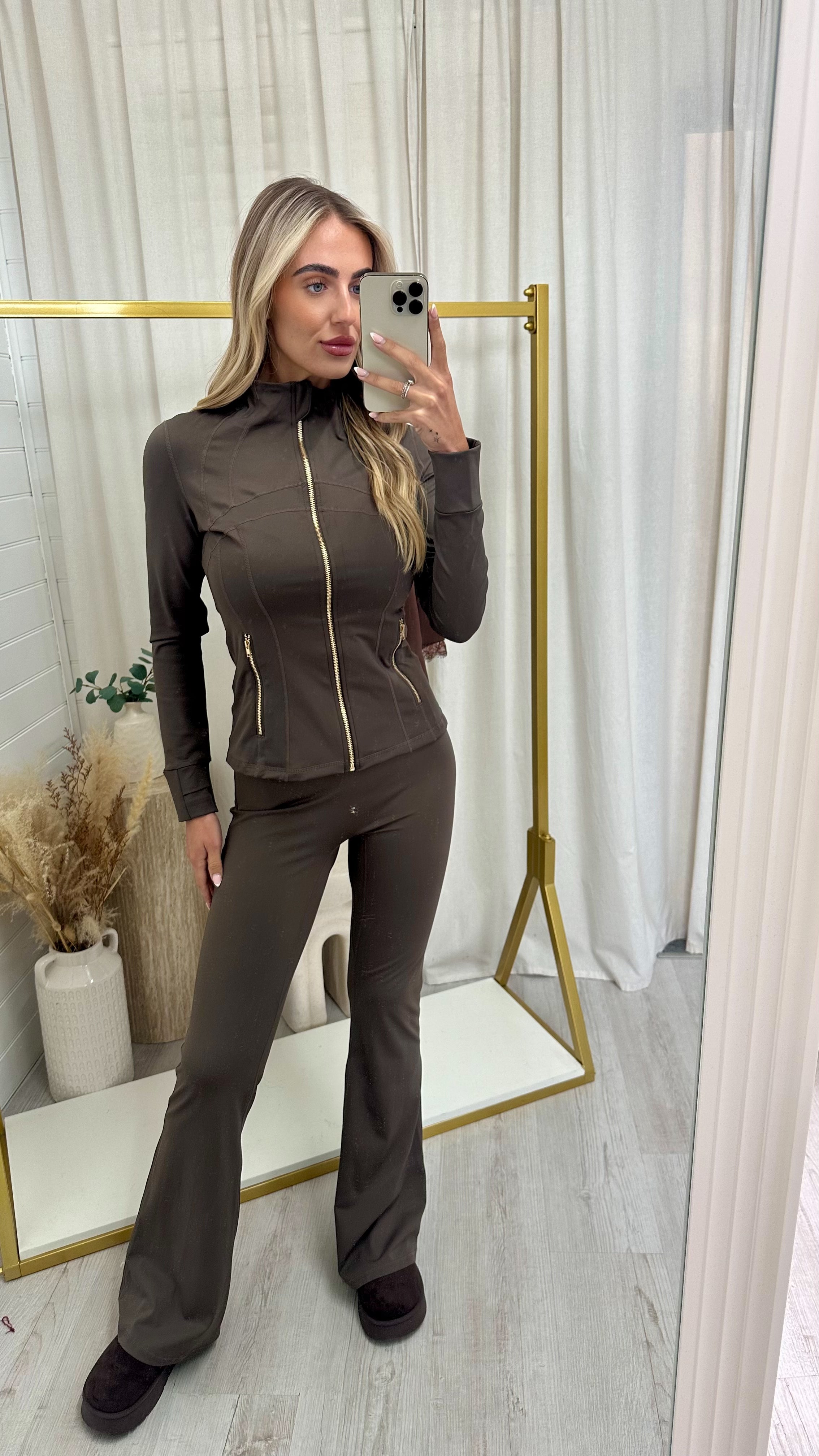 Gold Zip Flared Legging Active Set - BROWN