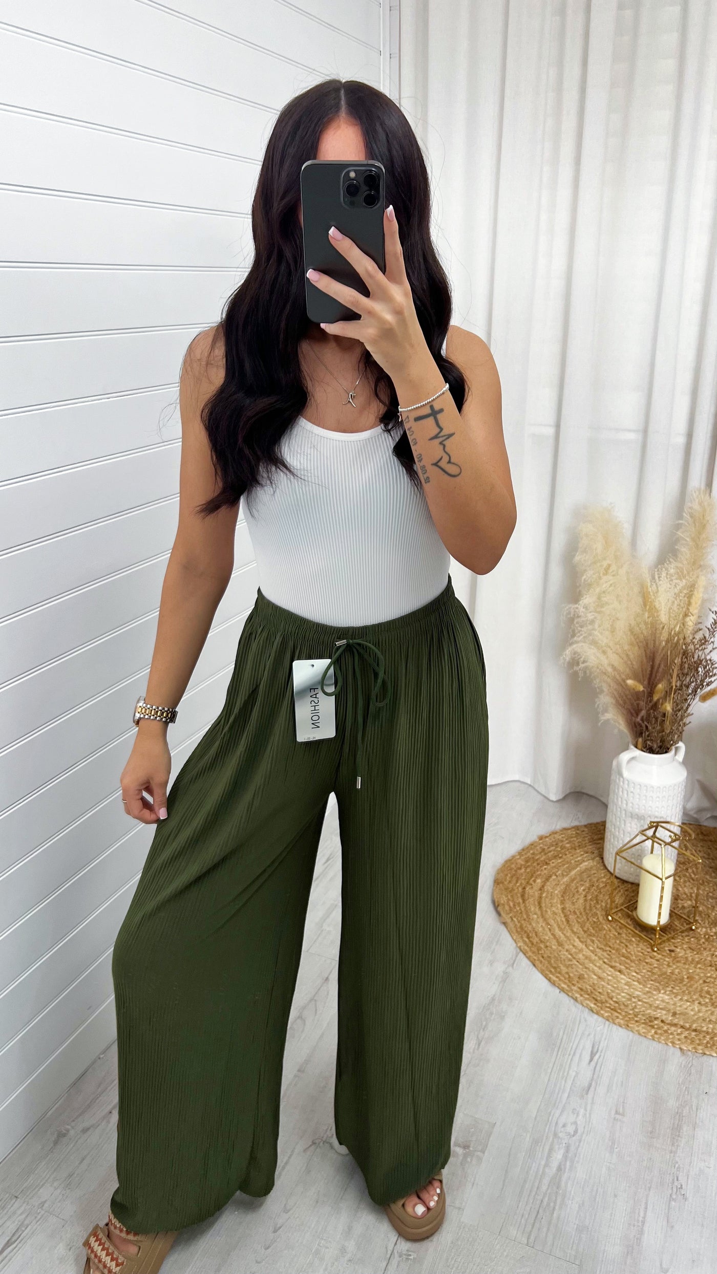 Plain Pleated Wide Leg Trousers - KHAKI